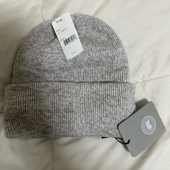 Canada goose arctic disc beanie - Picture 2 of 4